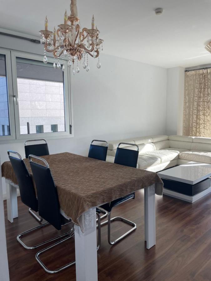 Fira De Barcelona City View Apartment With Garage Parking L'Hospitalet de Llobregat Exteriér fotografie
