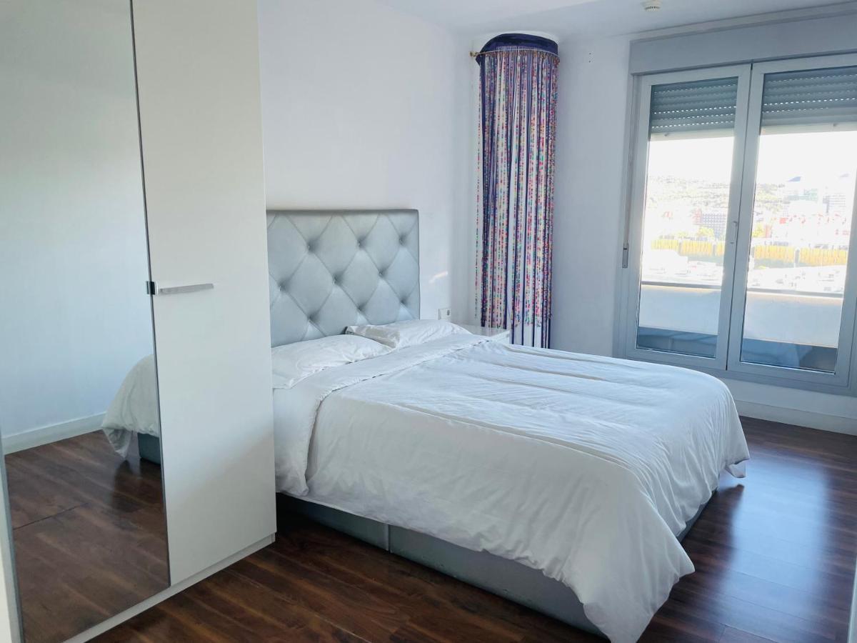 Fira De Barcelona City View Apartment With Garage Parking L'Hospitalet de Llobregat Exteriér fotografie